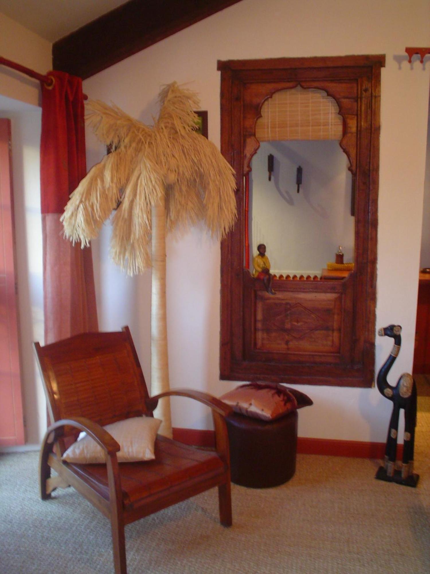 Couette-café La Chaussee D'olivet En Mayenne